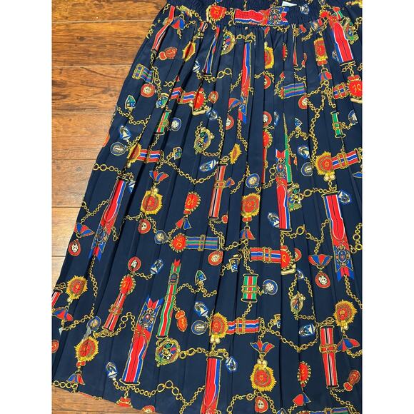 80s Alfred Dunner Navy Pleated Midi Skirt Medals Chain Print Scarf Preppy Sz 10 - Picture 4 of 8